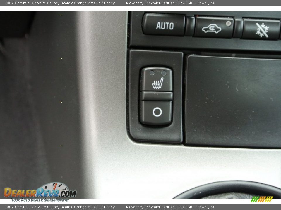 2007 Chevrolet Corvette Coupe Atomic Orange Metallic / Ebony Photo #17