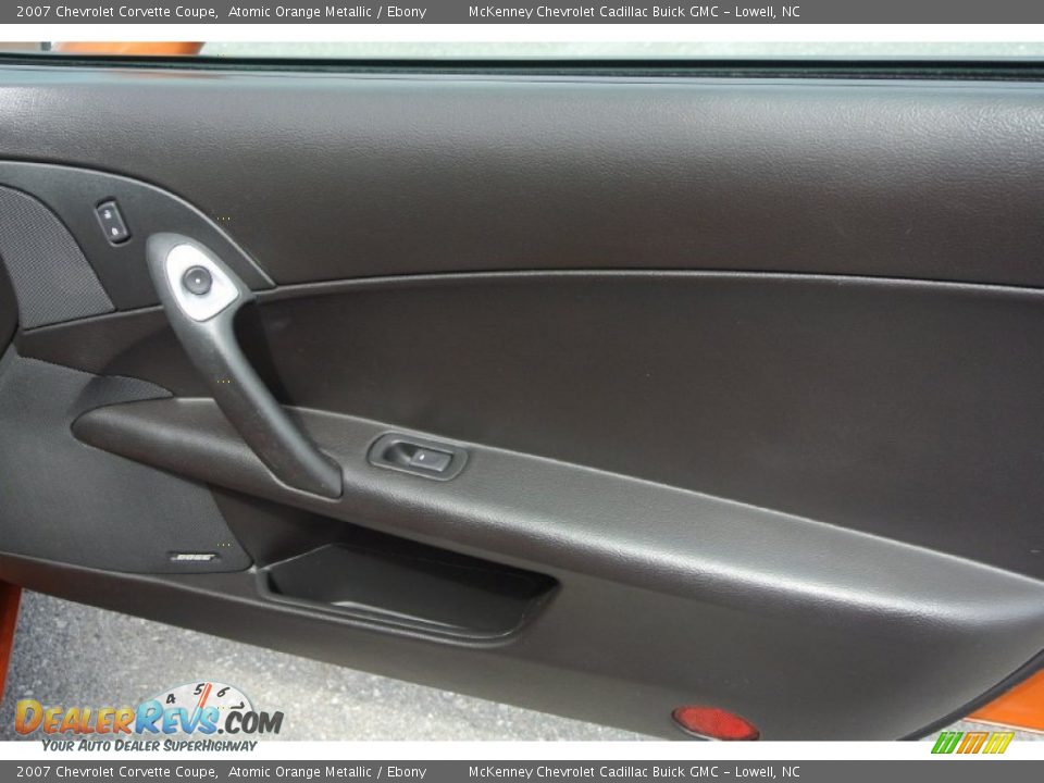 2007 Chevrolet Corvette Coupe Atomic Orange Metallic / Ebony Photo #26