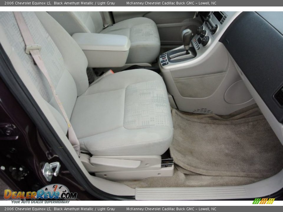 2006 Chevrolet Equinox LS Black Amethyst Metallic / Light Gray Photo #18