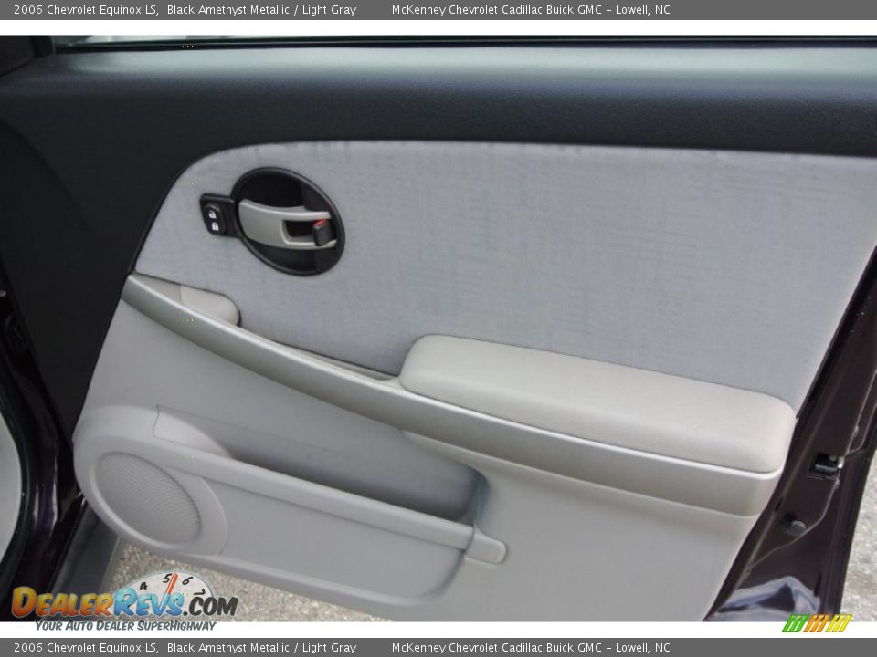 2006 Chevrolet Equinox LS Black Amethyst Metallic / Light Gray Photo #19