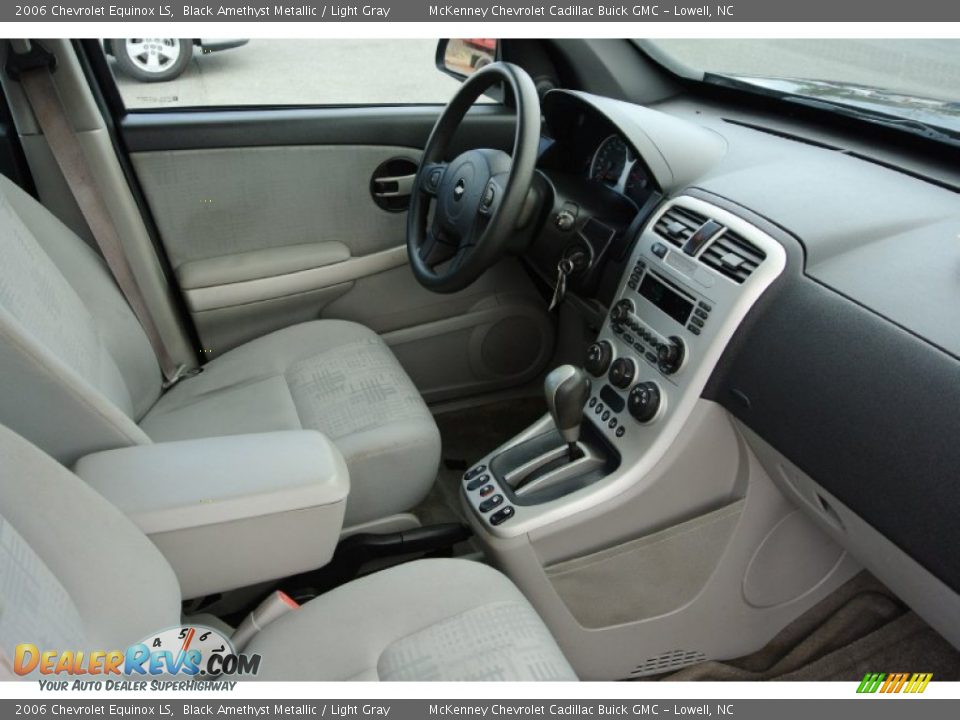 2006 Chevrolet Equinox LS Black Amethyst Metallic / Light Gray Photo #20