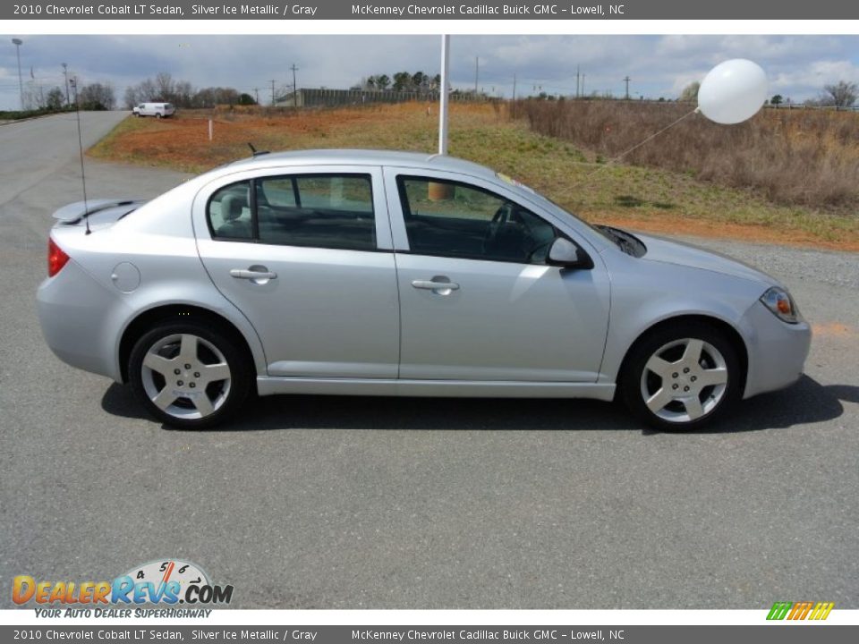 2010 Chevrolet Cobalt LT Sedan Silver Ice Metallic / Gray Photo #6