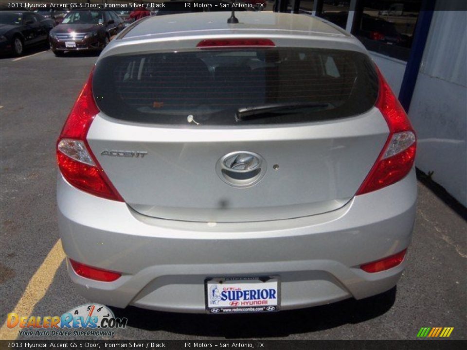2013 Hyundai Accent GS 5 Door Ironman Silver / Black Photo #6