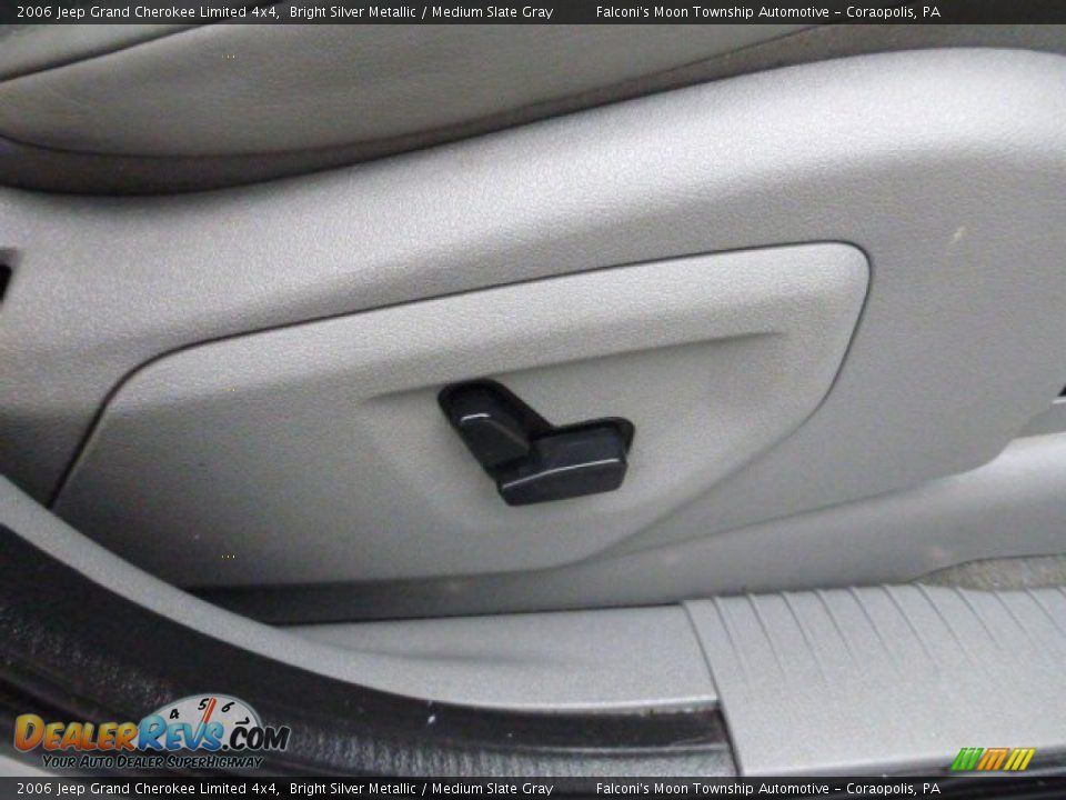 2006 Jeep Grand Cherokee Limited 4x4 Bright Silver Metallic / Medium Slate Gray Photo #13