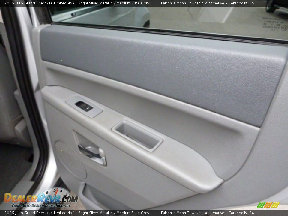 2006 Jeep Grand Cherokee Limited 4x4 Bright Silver Metallic / Medium Slate Gray Photo #15