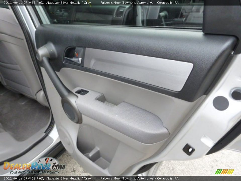 2011 Honda CR-V SE 4WD Alabaster Silver Metallic / Gray Photo #14