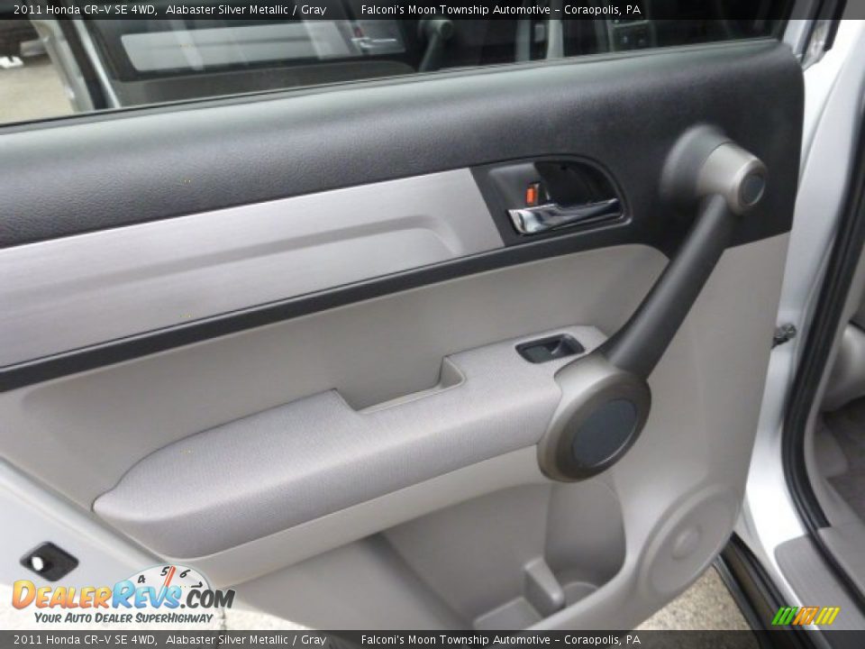 2011 Honda CR-V SE 4WD Alabaster Silver Metallic / Gray Photo #18
