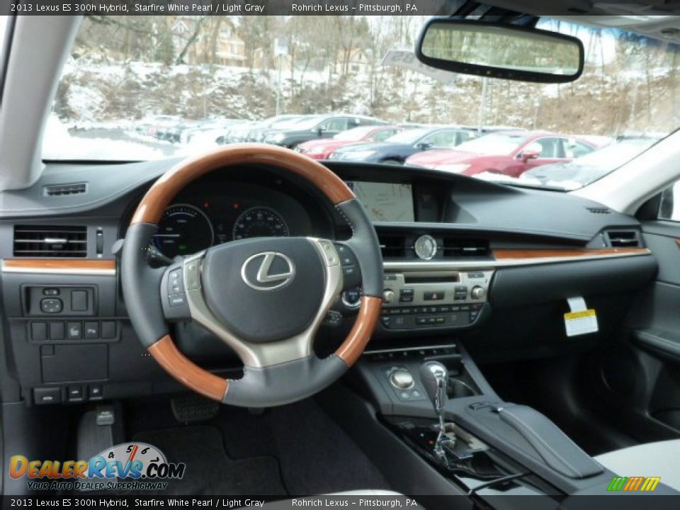 2013 Lexus ES 300h Hybrid Starfire White Pearl / Light Gray Photo #12