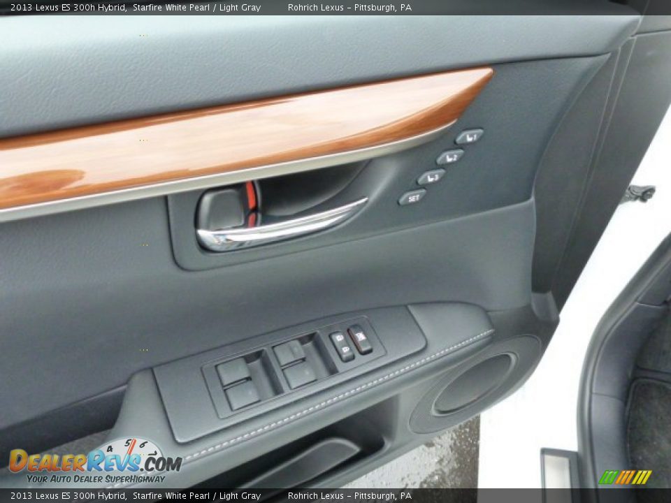 2013 Lexus ES 300h Hybrid Starfire White Pearl / Light Gray Photo #14