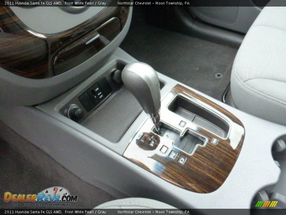 2011 Hyundai Santa Fe GLS AWD Frost White Pearl / Gray Photo #16