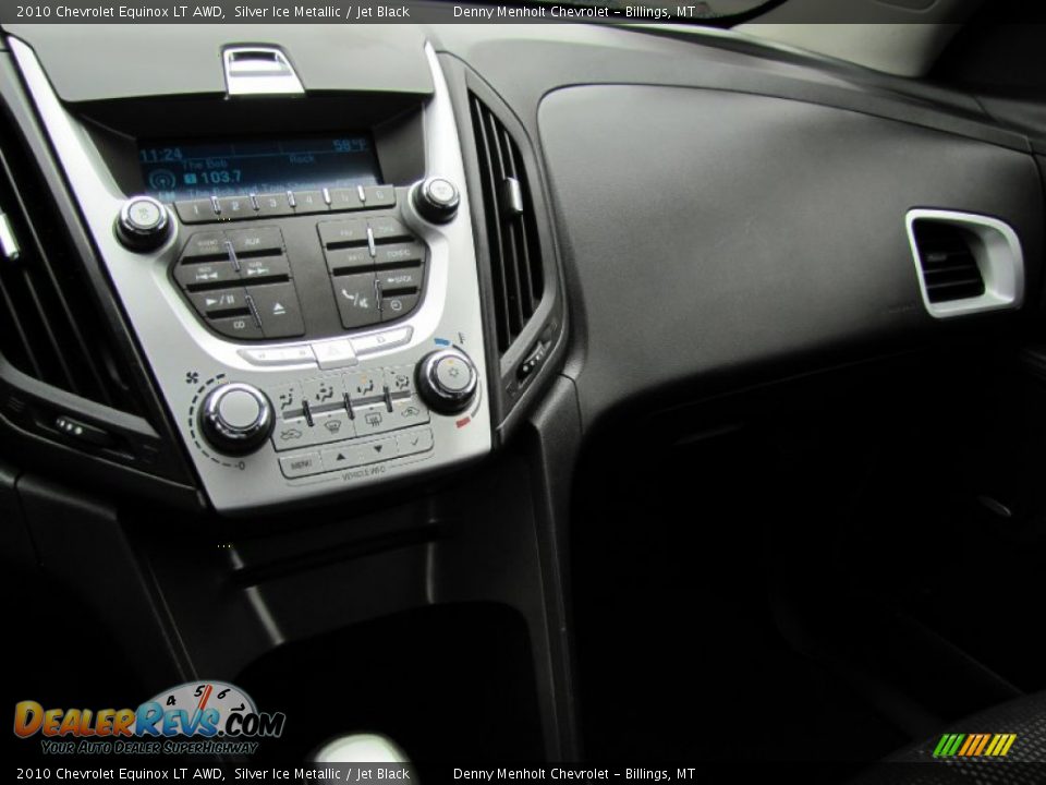 Controls of 2010 Chevrolet Equinox LT AWD Photo #15