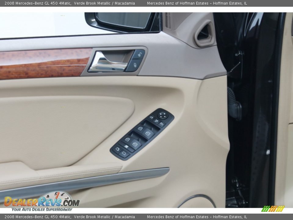 Controls of 2008 Mercedes-Benz GL 450 4Matic Photo #16