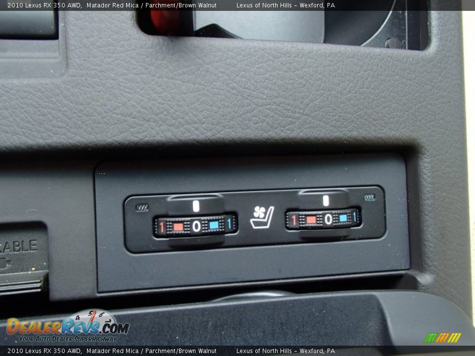 2010 Lexus RX 350 AWD Matador Red Mica / Parchment/Brown Walnut Photo #17