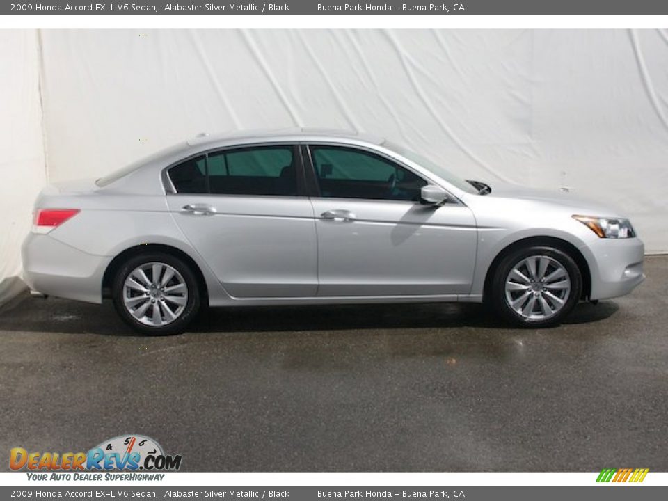 2009 Honda Accord EX-L V6 Sedan Alabaster Silver Metallic / Black Photo #10