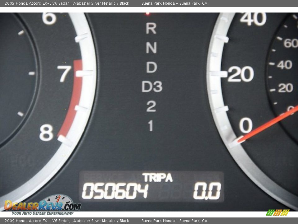 2009 Honda Accord EX-L V6 Sedan Alabaster Silver Metallic / Black Photo #12