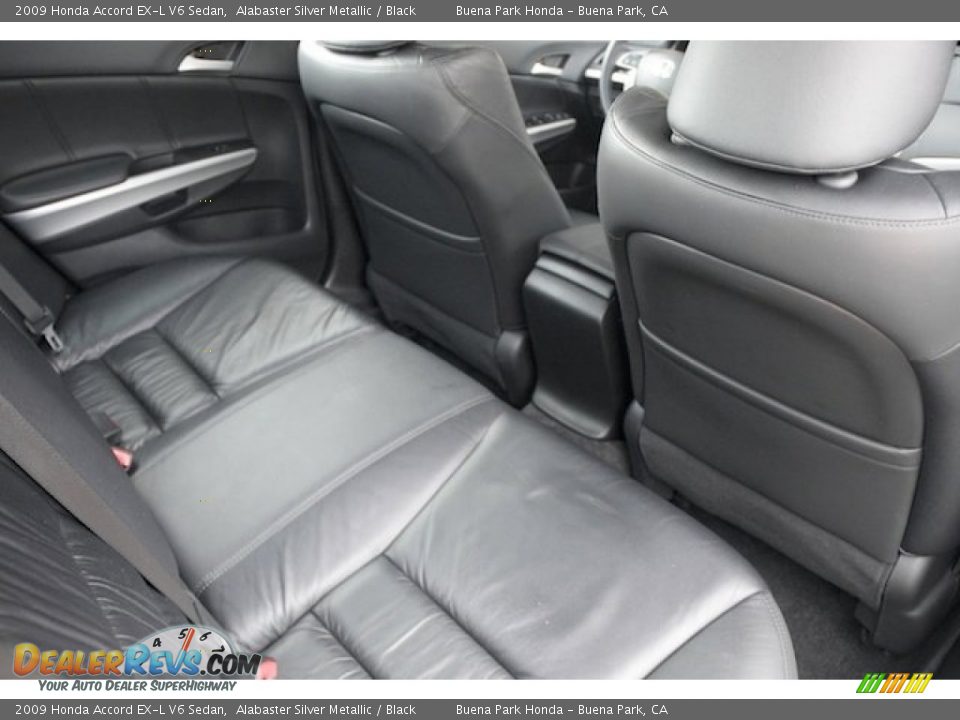 2009 Honda Accord EX-L V6 Sedan Alabaster Silver Metallic / Black Photo #19