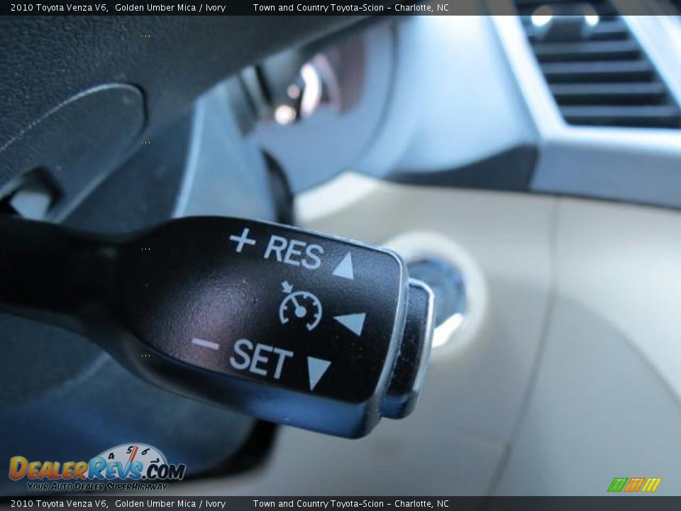 2010 Toyota Venza V6 Golden Umber Mica / Ivory Photo #20