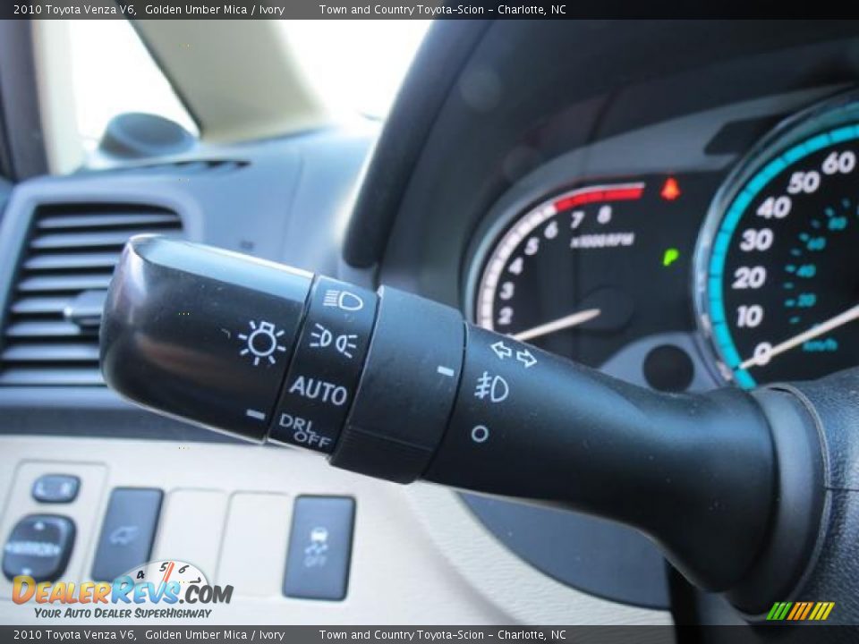 2010 Toyota Venza V6 Golden Umber Mica / Ivory Photo #23