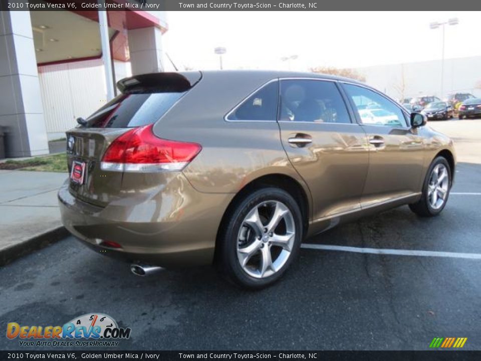 2010 Toyota Venza V6 Golden Umber Mica / Ivory Photo #32