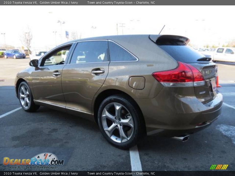 2010 Toyota Venza V6 Golden Umber Mica / Ivory Photo #34