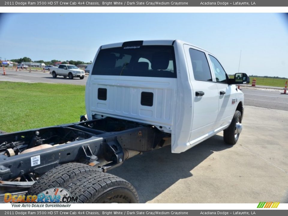 2011 Dodge Ram 3500 HD ST Crew Cab 4x4 Chassis Bright White / Dark Slate Gray/Medium Graystone Photo #8