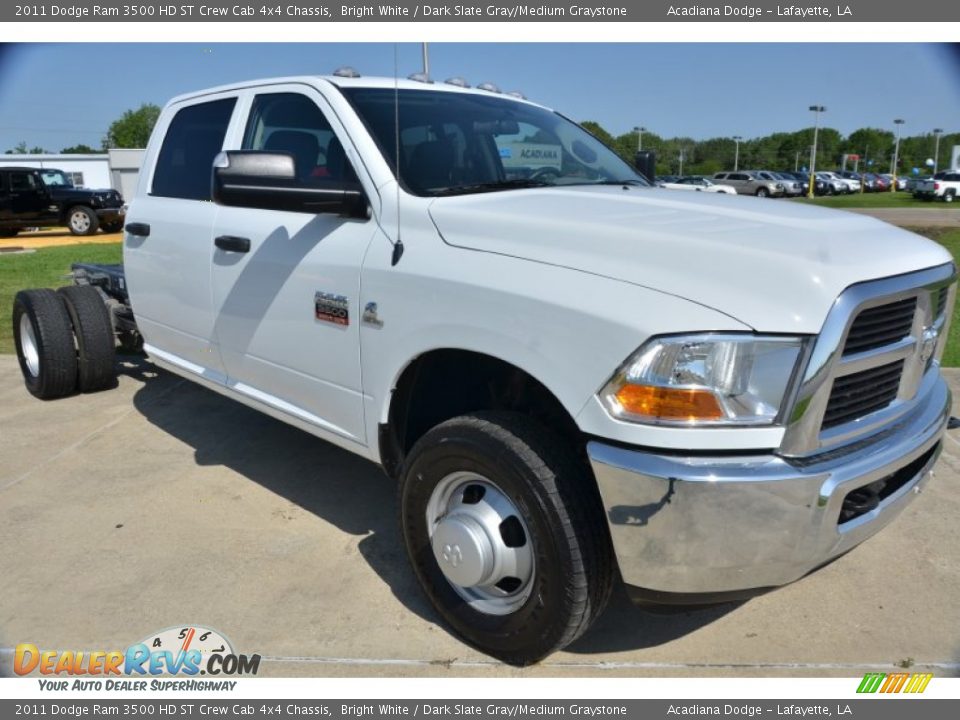 2011 Dodge Ram 3500 HD ST Crew Cab 4x4 Chassis Bright White / Dark Slate Gray/Medium Graystone Photo #10