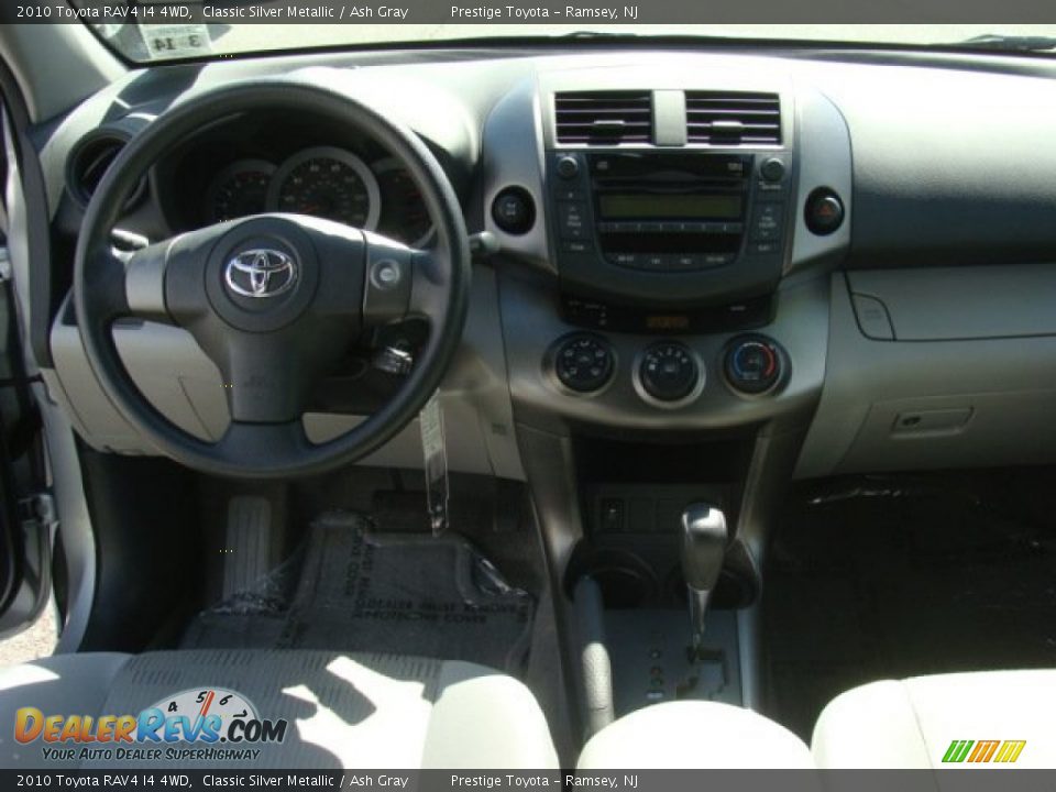 2010 Toyota RAV4 I4 4WD Classic Silver Metallic / Ash Gray Photo #9