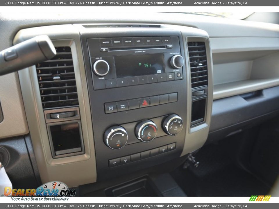 2011 Dodge Ram 3500 HD ST Crew Cab 4x4 Chassis Bright White / Dark Slate Gray/Medium Graystone Photo #27