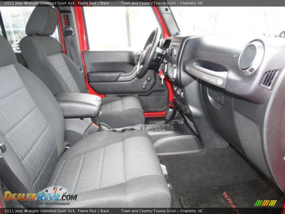 2011 Jeep Wrangler Unlimited Sport 4x4 Flame Red / Black Photo #25