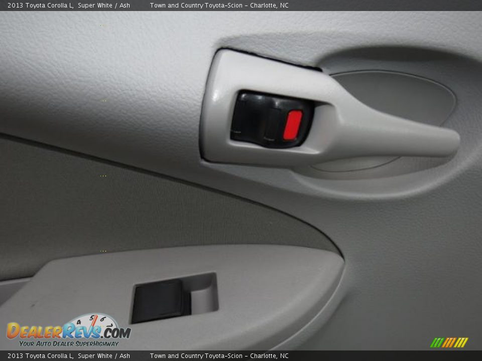 2013 Toyota Corolla L Super White / Ash Photo #7