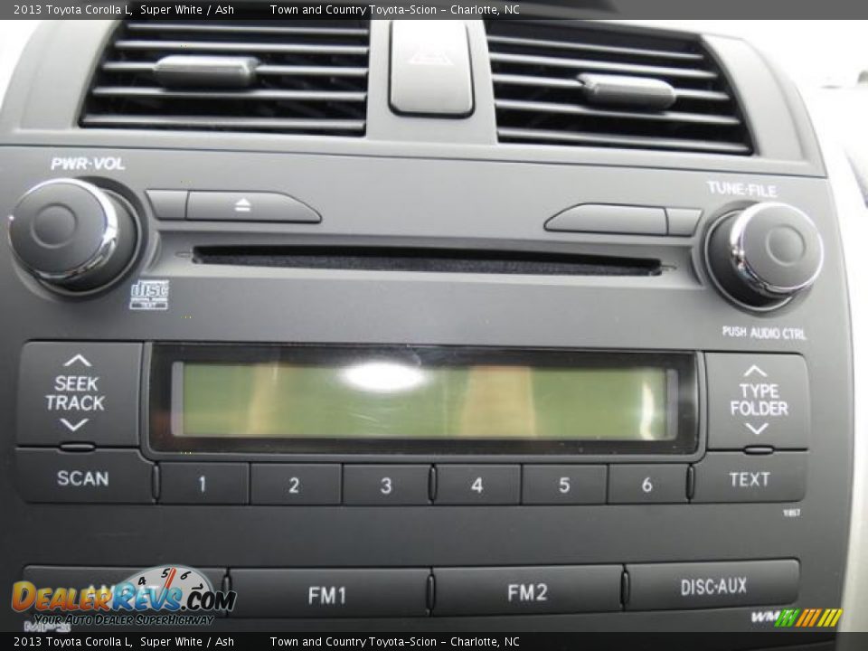 2013 Toyota Corolla L Super White / Ash Photo #12