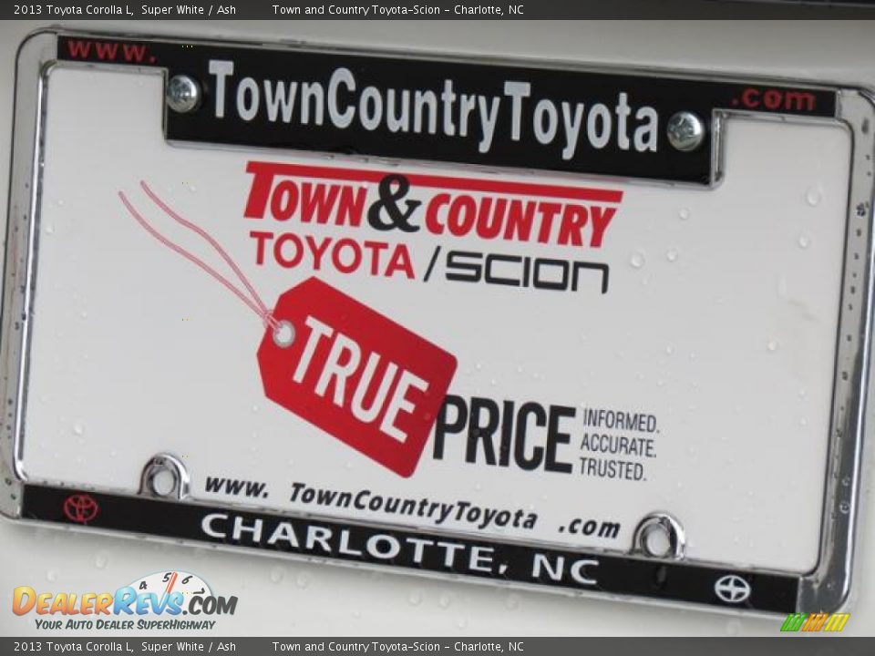 2013 Toyota Corolla L Super White / Ash Photo #19