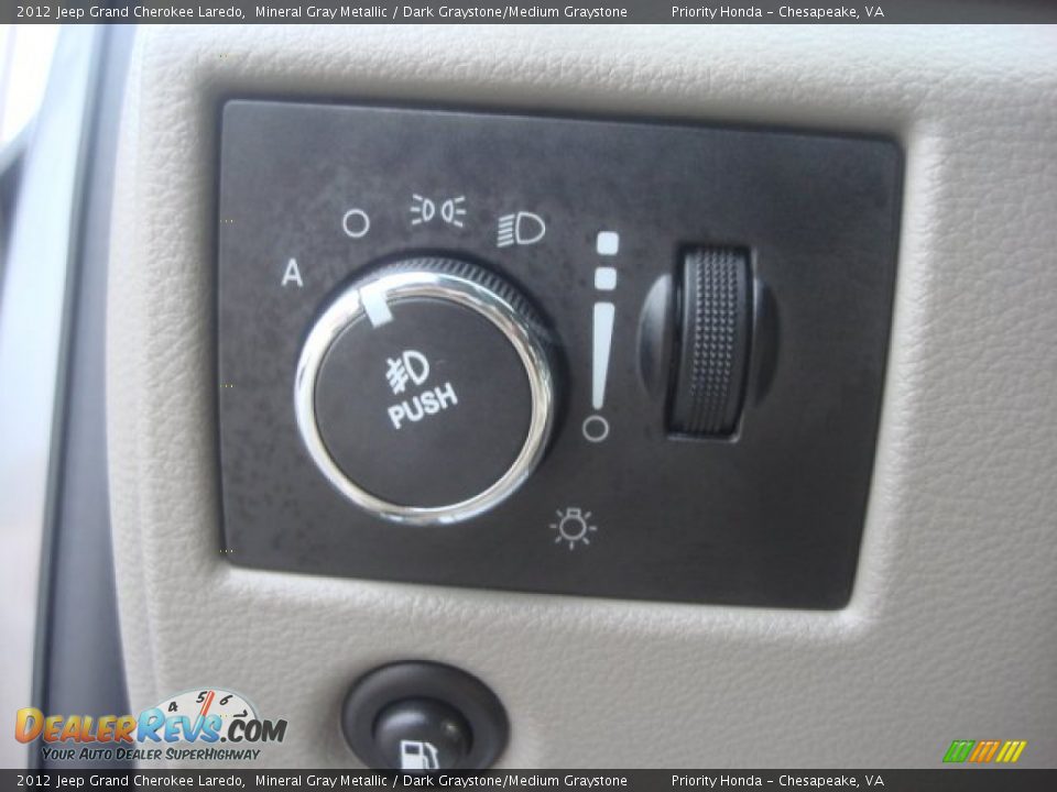 2012 Jeep Grand Cherokee Laredo Mineral Gray Metallic / Dark Graystone/Medium Graystone Photo #19