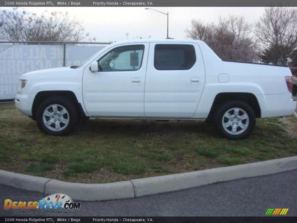 2006 Honda Ridgeline RTL White / Beige Photo #2