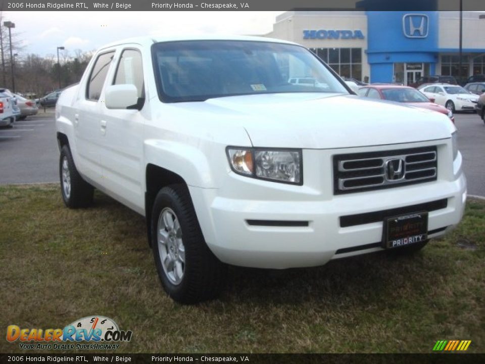 2006 Honda Ridgeline RTL White / Beige Photo #7