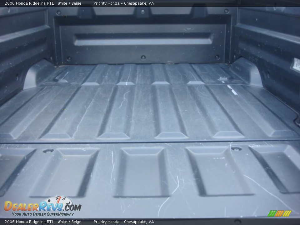 2006 Honda Ridgeline RTL White / Beige Photo #15