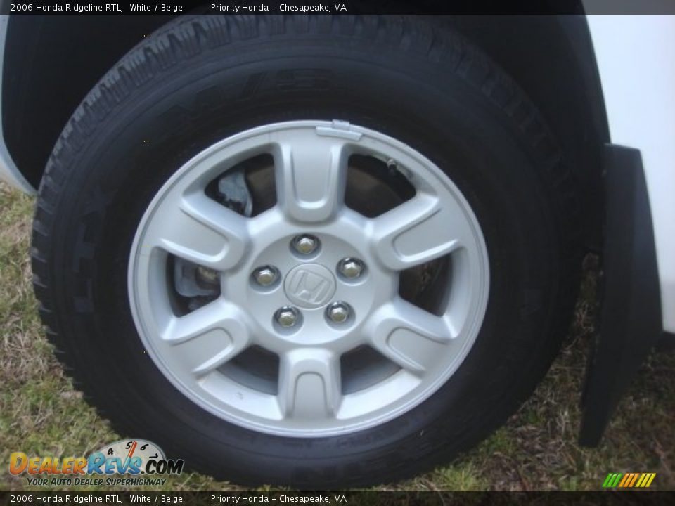 2006 Honda Ridgeline RTL White / Beige Photo #27