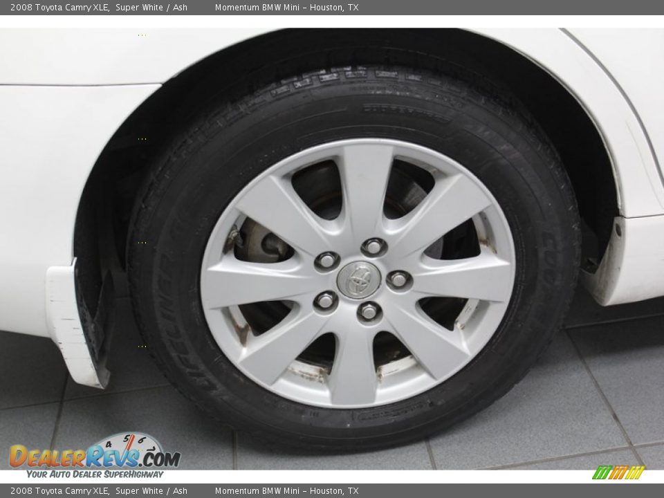 2008 Toyota Camry XLE Super White / Ash Photo #9