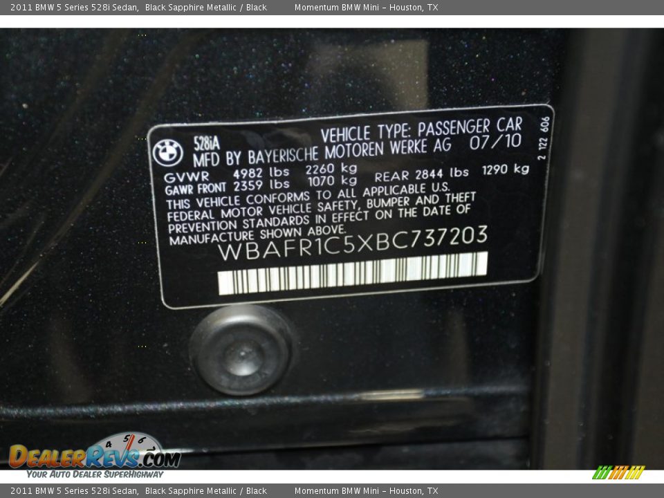 2011 BMW 5 Series 528i Sedan Black Sapphire Metallic / Black Photo #10