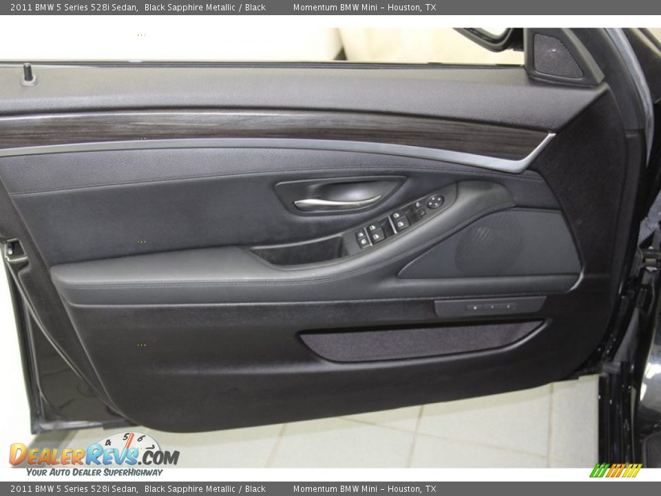 2011 BMW 5 Series 528i Sedan Black Sapphire Metallic / Black Photo #15