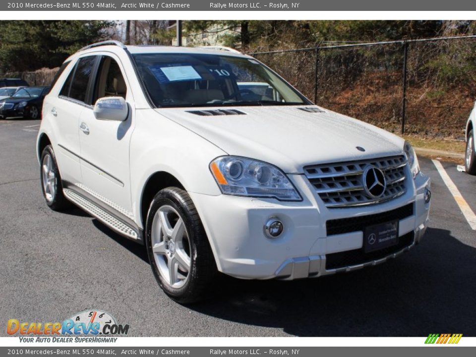 2010 Mercedes-Benz ML 550 4Matic Arctic White / Cashmere Photo #7