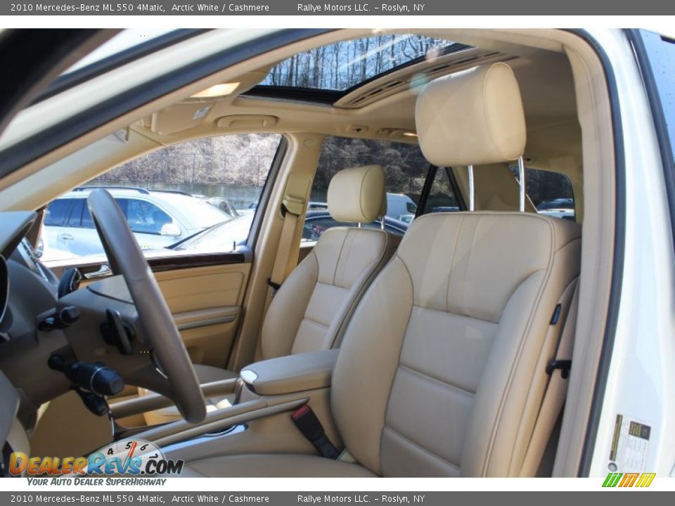 2010 Mercedes-Benz ML 550 4Matic Arctic White / Cashmere Photo #12