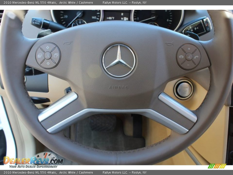 2010 Mercedes-Benz ML 550 4Matic Arctic White / Cashmere Photo #17