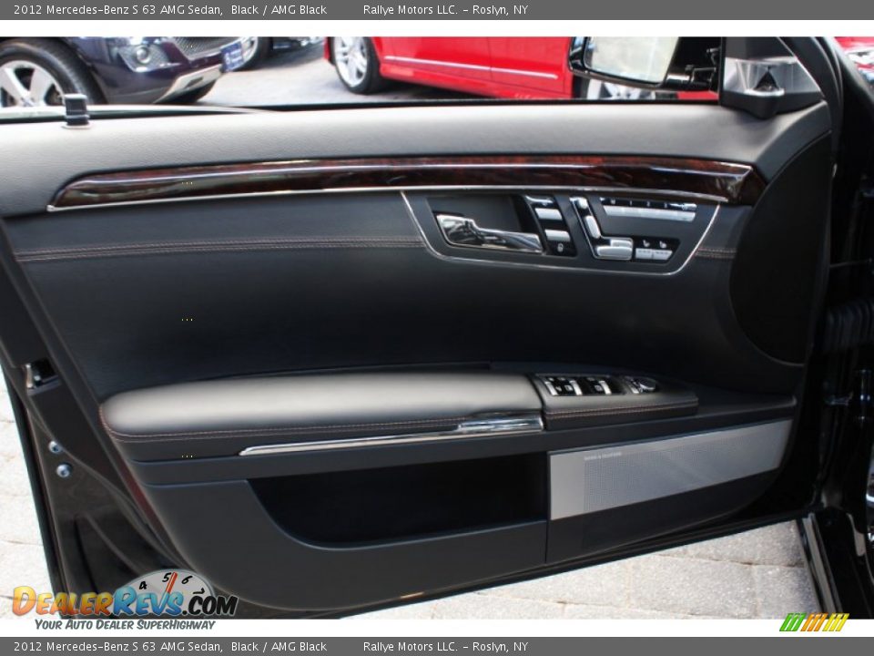 Door Panel of 2012 Mercedes-Benz S 63 AMG Sedan Photo #10