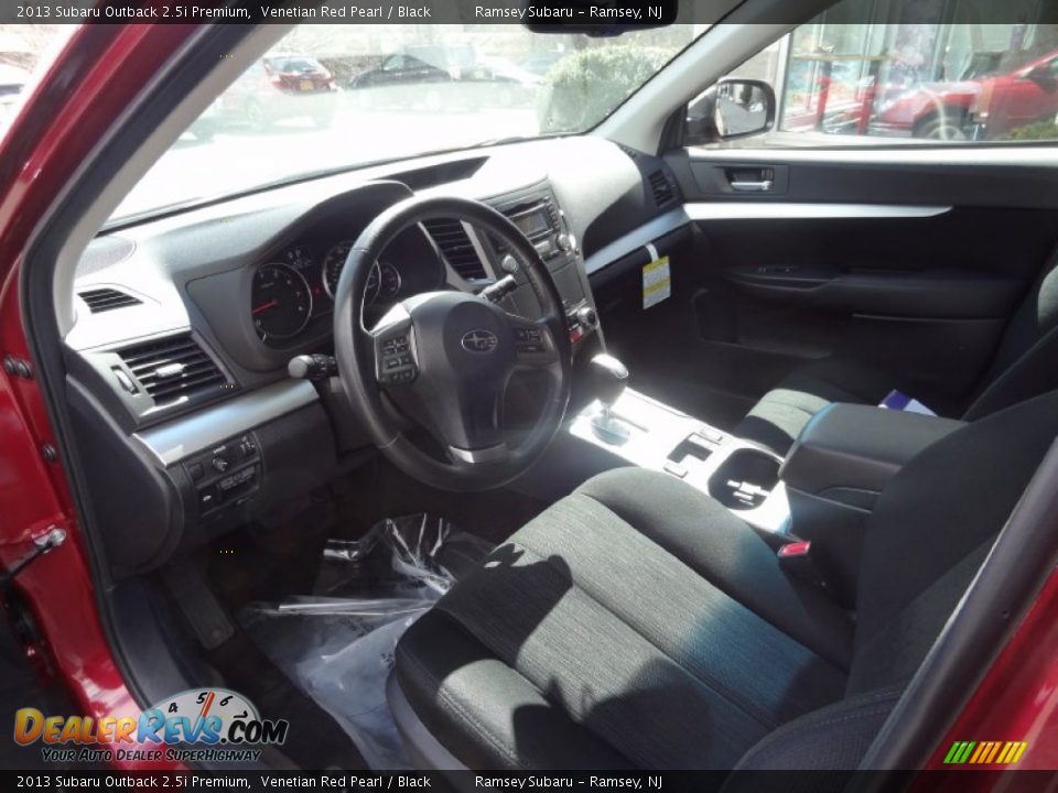 2013 Subaru Outback 2.5i Premium Venetian Red Pearl / Black Photo #15