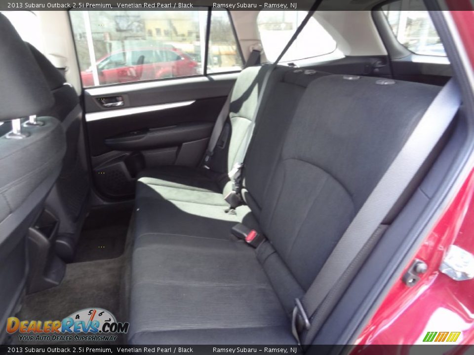 2013 Subaru Outback 2.5i Premium Venetian Red Pearl / Black Photo #19