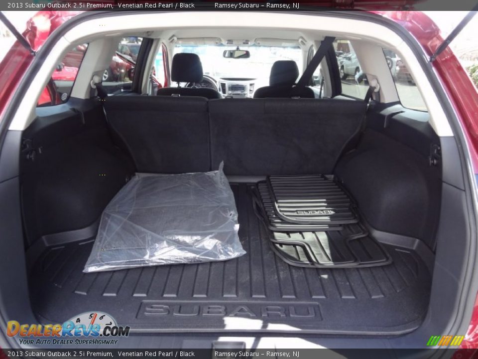 2013 Subaru Outback 2.5i Premium Venetian Red Pearl / Black Photo #20