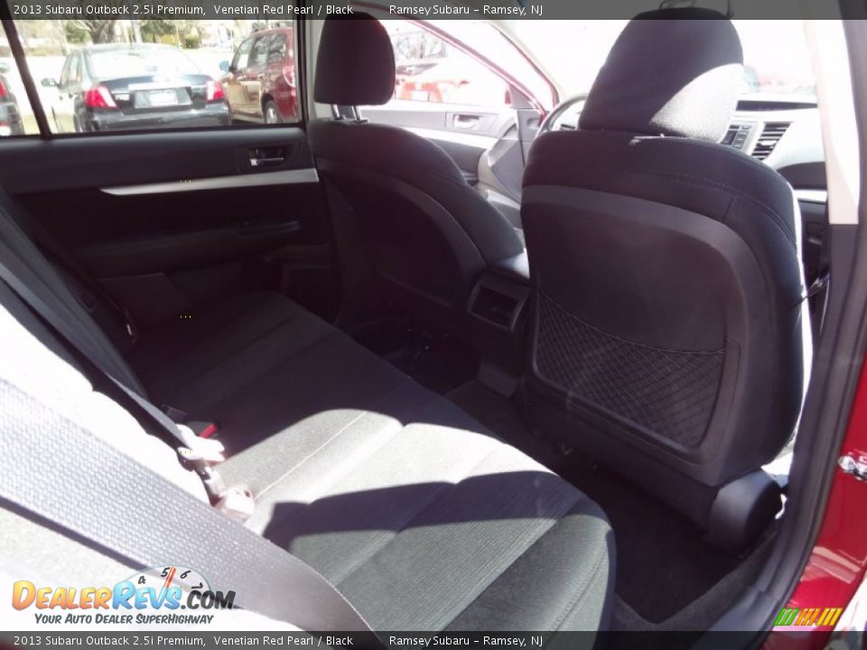 2013 Subaru Outback 2.5i Premium Venetian Red Pearl / Black Photo #25