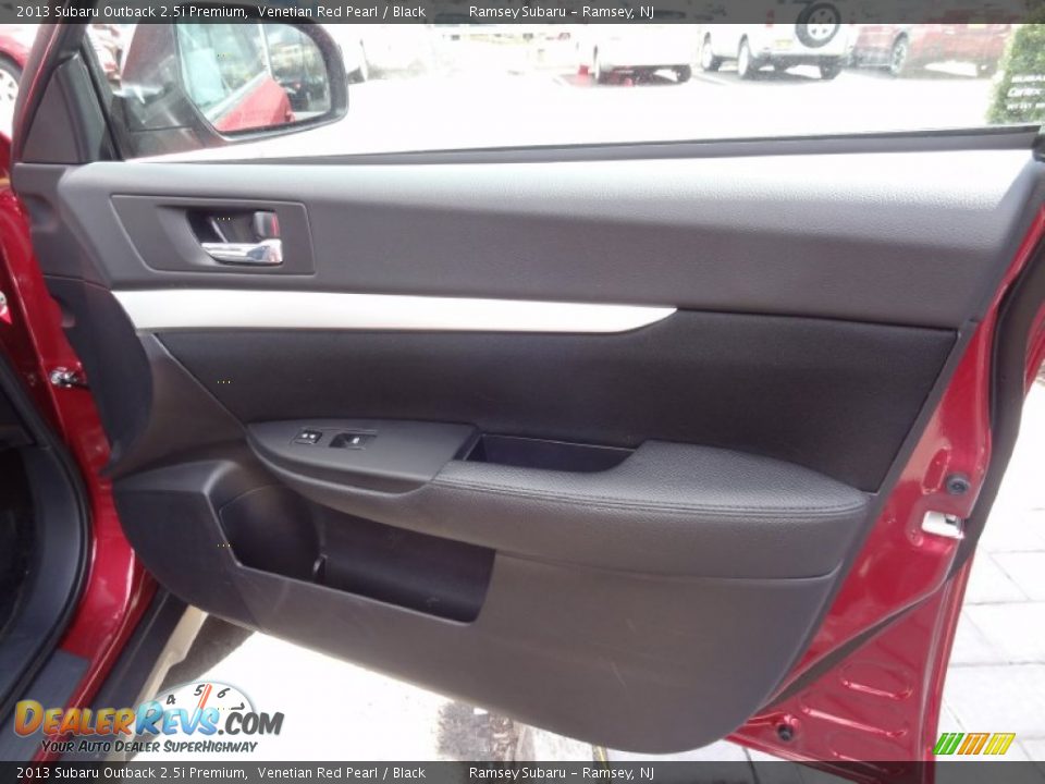2013 Subaru Outback 2.5i Premium Venetian Red Pearl / Black Photo #28