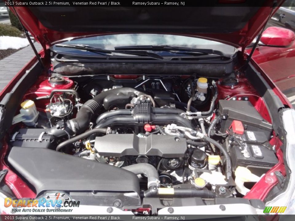 2013 Subaru Outback 2.5i Premium Venetian Red Pearl / Black Photo #33
